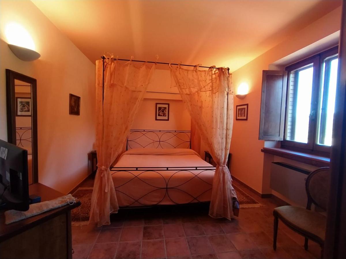 Il Colombaio Agriturismo Montegabbione ภายนอก รูปภาพ