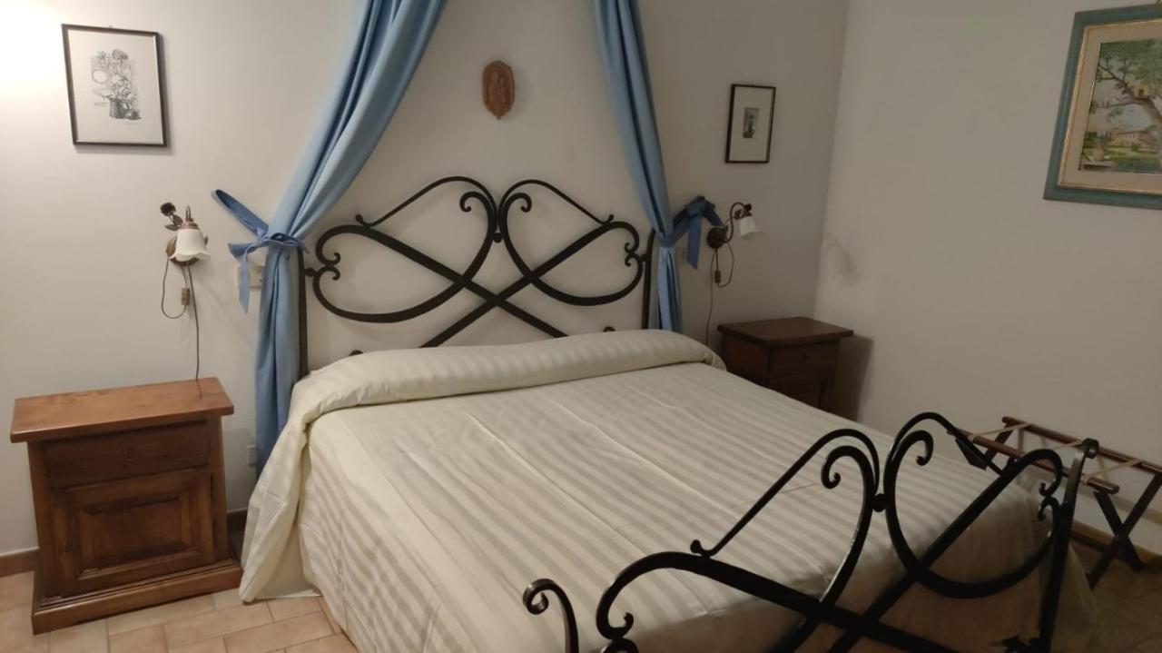 Il Colombaio Agriturismo Montegabbione ภายนอก รูปภาพ