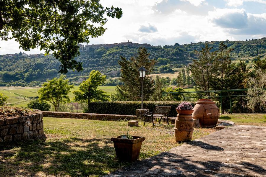 Il Colombaio Agriturismo Montegabbione ภายนอก รูปภาพ